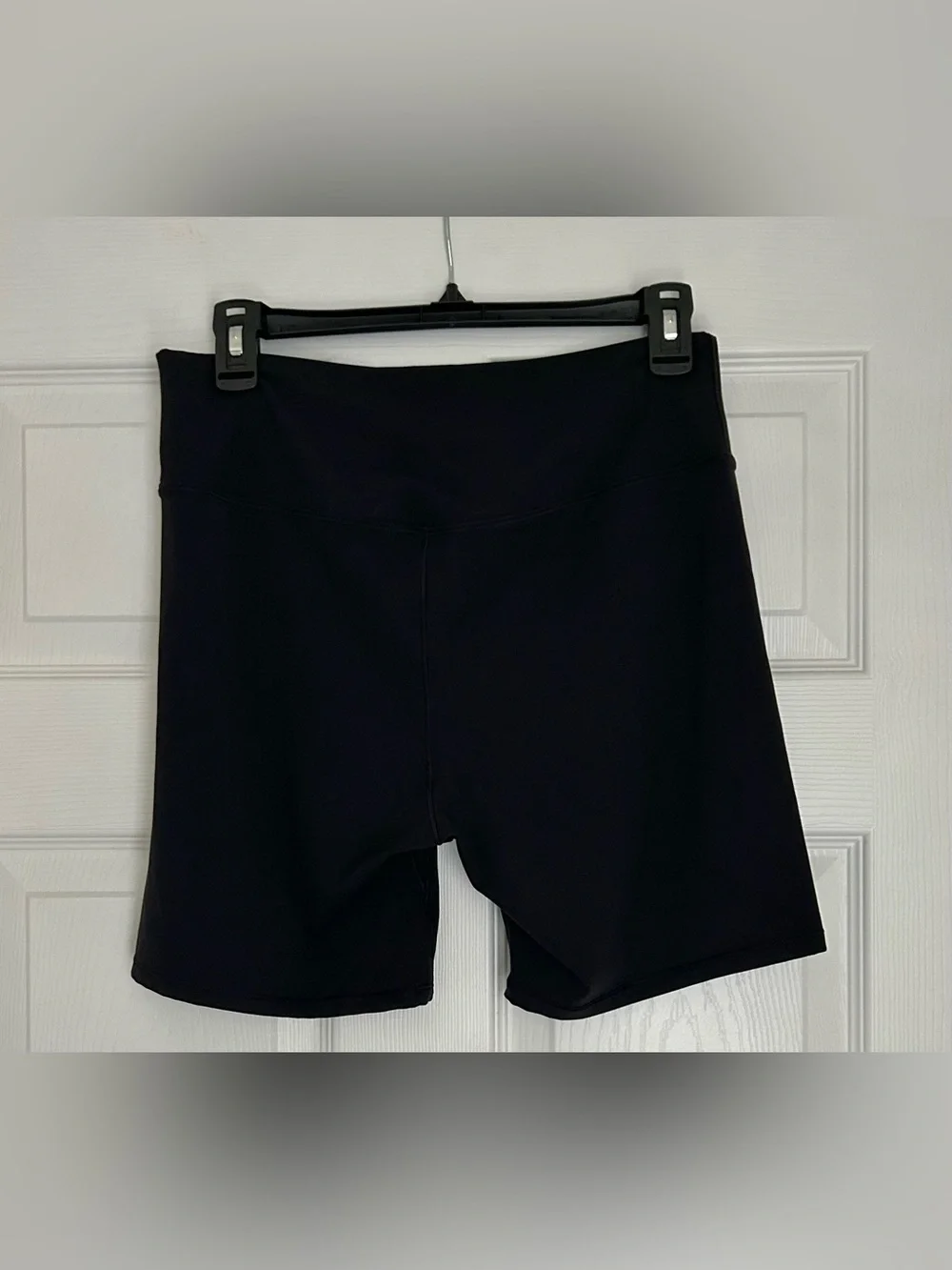 Vuori All The Form Black Activewear High-Waist Biker Shorts Large XL AllTheForm
